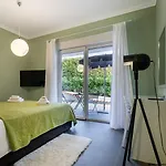 Holiday home Casa Belladonna Sinozici